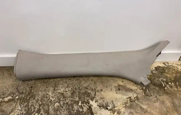 Jeep Cherokee (A) pillar trim 1UC97TRMAB 55115A 15830