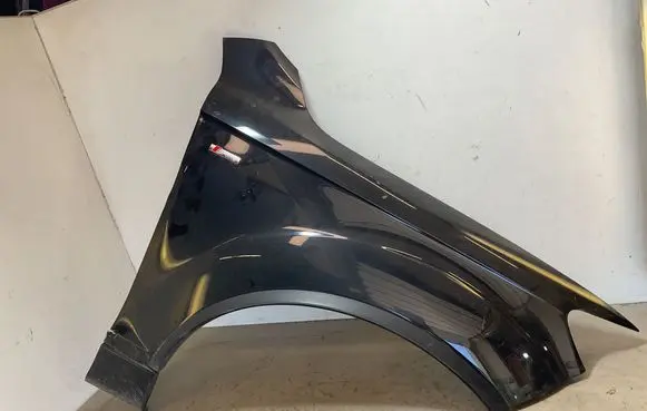 Audi Q7 4L Fender