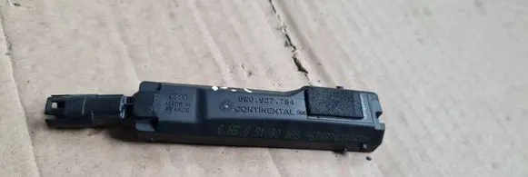 Audi A4 S4 B9 Keyless (KESSY) go control unit/module 8W0927754