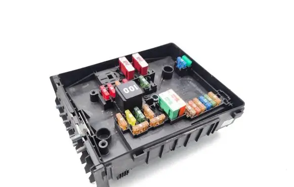 Skoda Octavia Mk2 (1Z) Fuse box set 1K0937125D