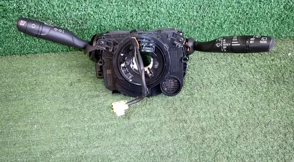 Opel Mokka B Wiper turn signal indicator stalk/switch 98406945YX