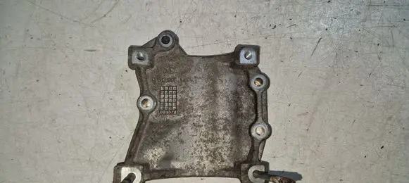 Chrysler Grand Voyager V A/C compressor mount bracket 90513199F