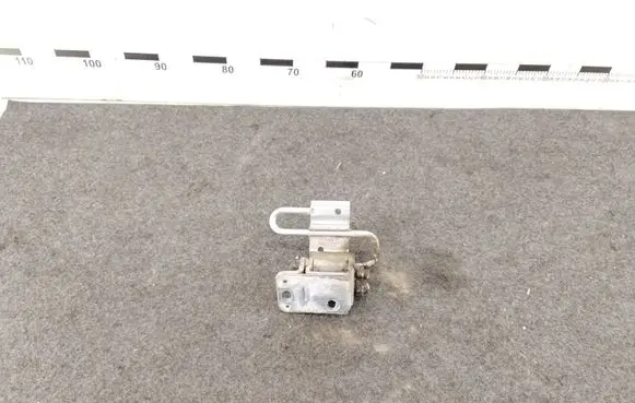 Audi A6 S6 C5 4B Rear door lower hinge 4B0833412E
