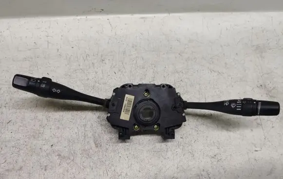 Nissan Almera Tino Wiper turn signal indicator stalk/switch