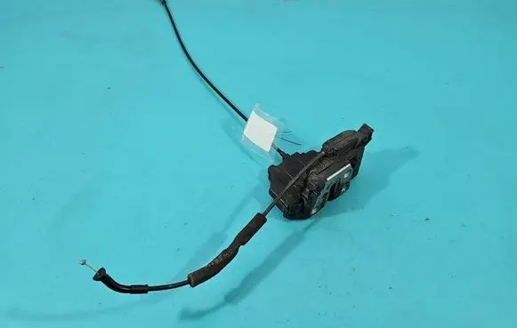 Front door lock