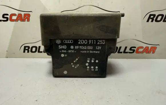 Volkswagen II LT Glow plug pre-heat relay 2D0911253