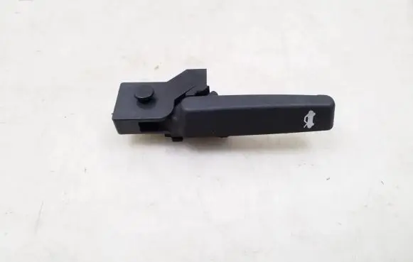 Opel Insignia A Engine bonnet (hood) release handle
