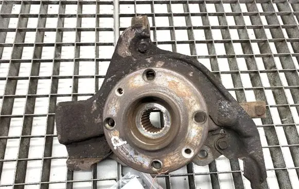 Fiat Bravo Front wheel hub spindle knuckle 