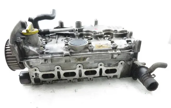 Renault Thalia I Engine head 7700600552F