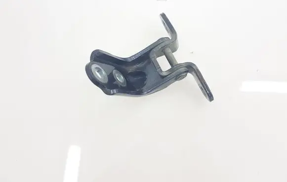 Hyundai Tucson TL Rear door lower hinge