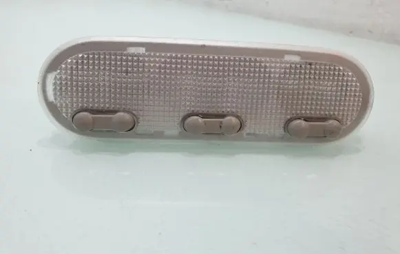 Nissan Qashqai+2 Front seat light 8200073234