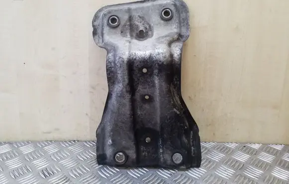Ford Kuga I Other under body part 