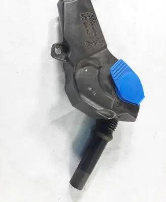 Audi A6 C7 Windshield washer fluid reservoir/tank 4G2955462