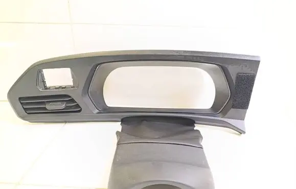 Volkswagen Caddy Dashboard trim 2K8858415L 2K8819203K 5G0858560A