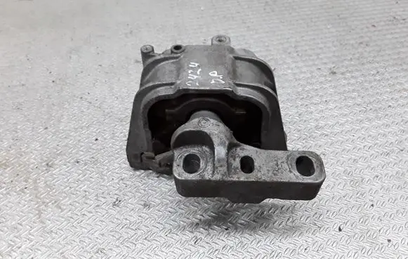 Volkswagen Golf V Engine mount bracket 1K0199262AS