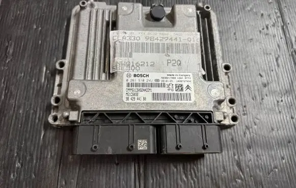 Opel Corsa F Engine control unit/module ECU 9642944180 9838217080 0261S102V1
