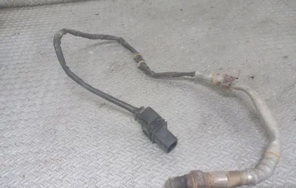 Volkswagen PASSAT B6 Lambda probe sensor 1928404687