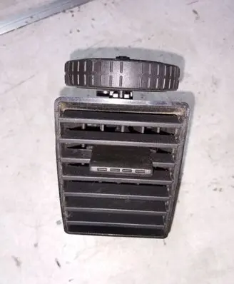 Volkswagen Transporter - Caravelle T5 Dashboard side air vent grill/cover trim 7H0815706A