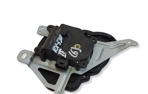 Lexus RX 330 - 350 - 400H Air flap motor/actuator 0637008810