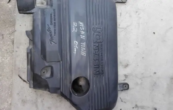 Nissan Almera Tino Engine cover (trim)