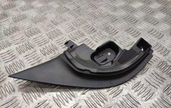 Peugeot 308 Other front door trim element 98371160ZD