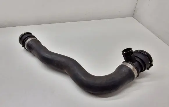 BMW 7 E65 E66 Engine coolant pipe/hose 7508011