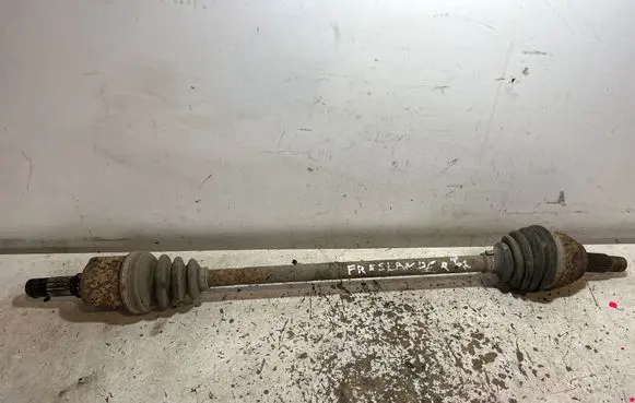 Land Rover Freelander 2 - LR2 Rear driveshaft