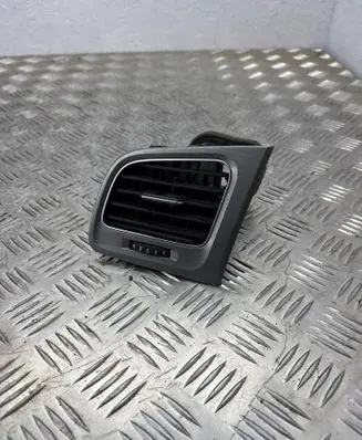 Volkswagen Golf VII Dashboard side air vent grill/cover trim 5G1819703H 5G1819247 5G1819709