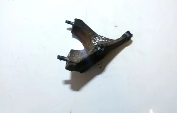 Ford Fiesta Engine mounting bracket
