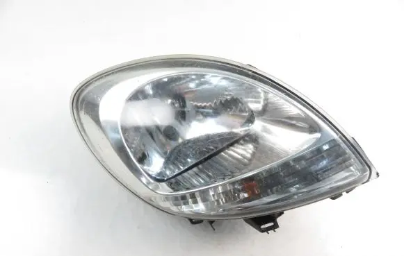Renault Kangoo I Headlight/headlamp 8200236591