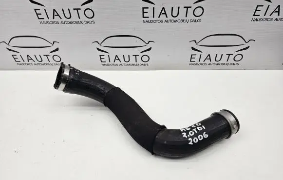 Intercooler hose/pipe