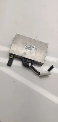 Audi A4 S4 B7 8E 8H Bluetooth control unit module 8P0862335M