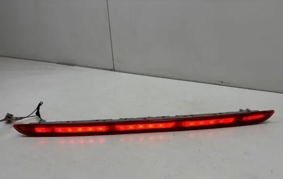 Audi A6 S6 C6 4F Third/center stoplight 923271957