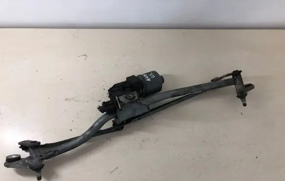 Audi A4 S4 B7 8E 8H Front wiper linkage and motor 8E2955119A 3397020847