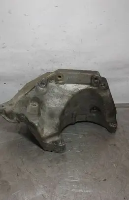 Opel Astra G A/C compressor mount bracket 90411820BL