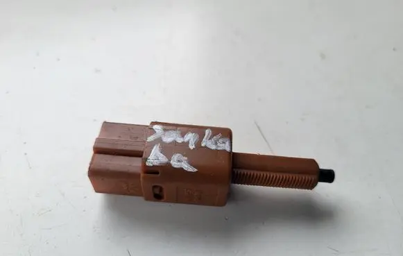 Clutch pedal sensor