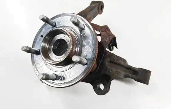 Chevrolet Captiva Front wheel hub spindle knuckle