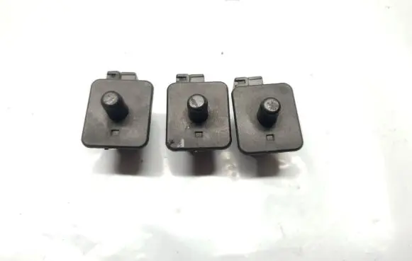 Mercedes-Benz E W210 Front door sensor coupe 2028202110