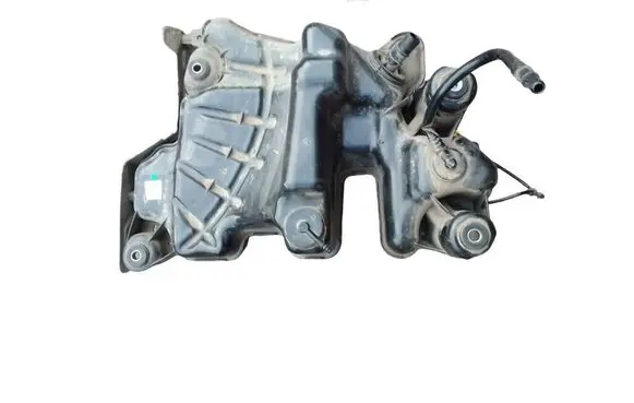Renault Kadjar AdBlue liquid reservoir 940016575