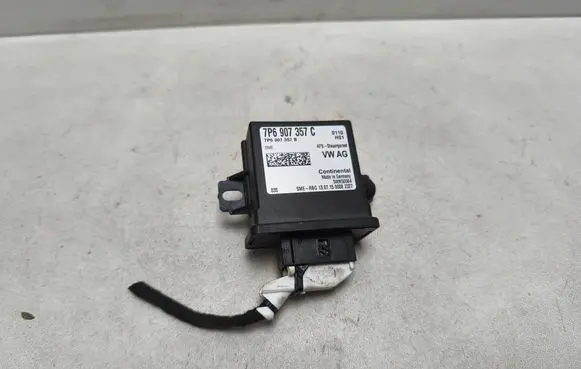 Volkswagen PASSAT B8 Light module LCM 7P6907357C