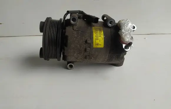 Ford C-MAX II Air conditioning (A/C) compressor (pump) AV61-19D629-DA