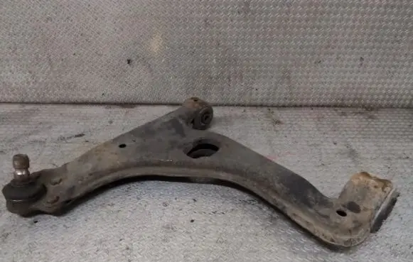 Opel Zafira B Front lower control arm/wishbone
