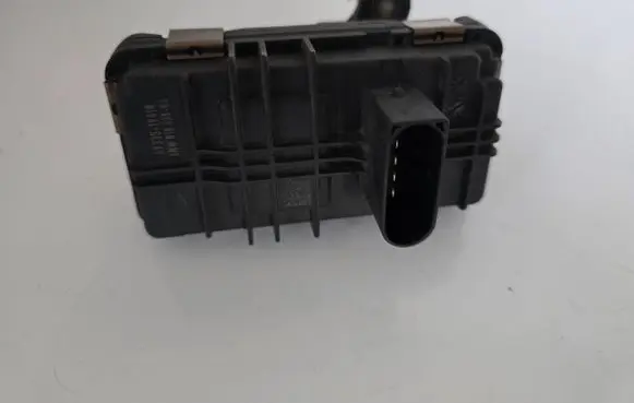 BMW 5 F10 F11 Turbine electric control actuator 4933519410 6NW01043004