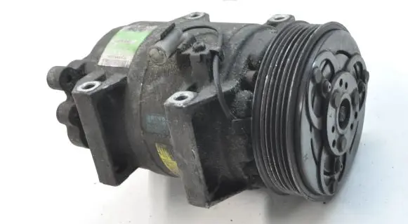 Volvo S80 Air conditioning (A/C) compressor (pump) P30665339