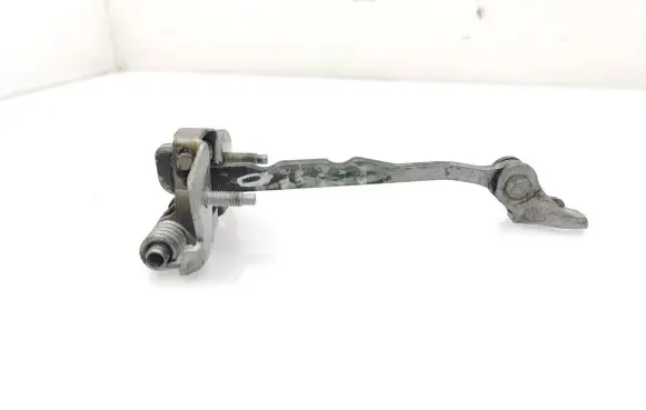 Opel Vivaro Front door check strap stopper