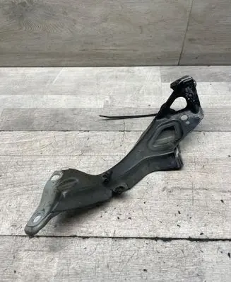 Audi A6 S6 C7 4G Fender mounting bracket 4G0805815