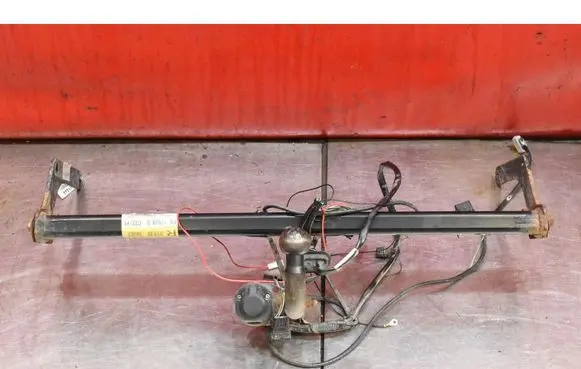 Dacia Duster Tow bar set 8201684327