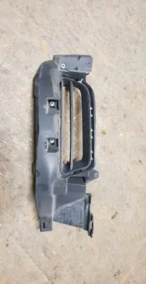 Dodge Charger Front fog light trim/grill 68226542AA
