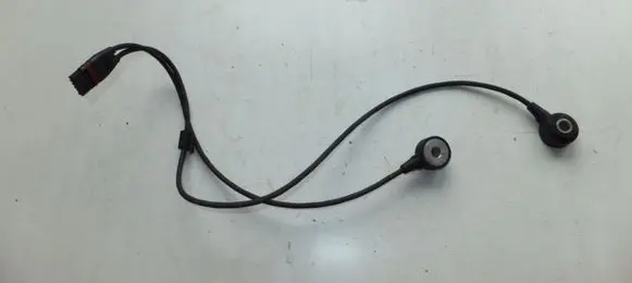 BMW 5 E60 E61 Detonation knock sensor 7525039 7531705