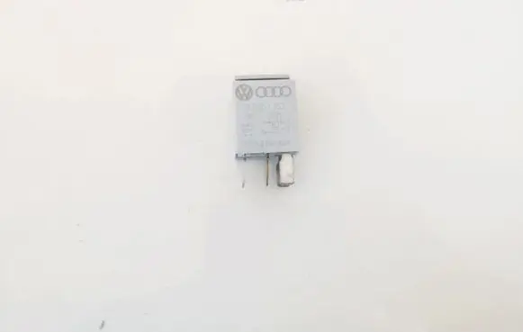 Volkswagen Golf V Other relay 1k0951253